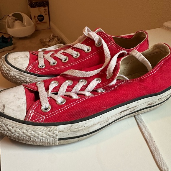 women’s converse size 7 - Picture 4 of 4